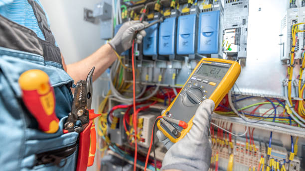 Best Emergency Electrical Repair  in Burlington, WI